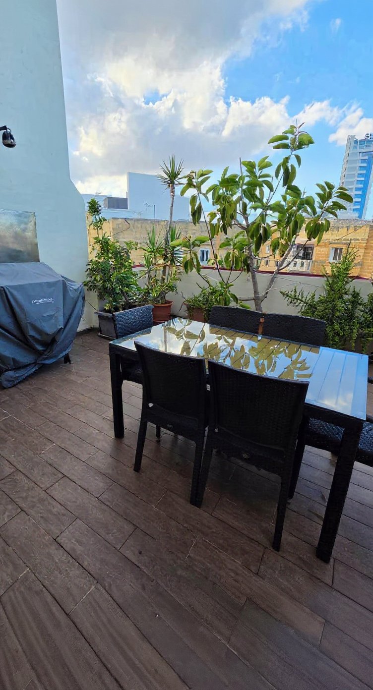 Penthouse in Swieqi - 1 bath — 2