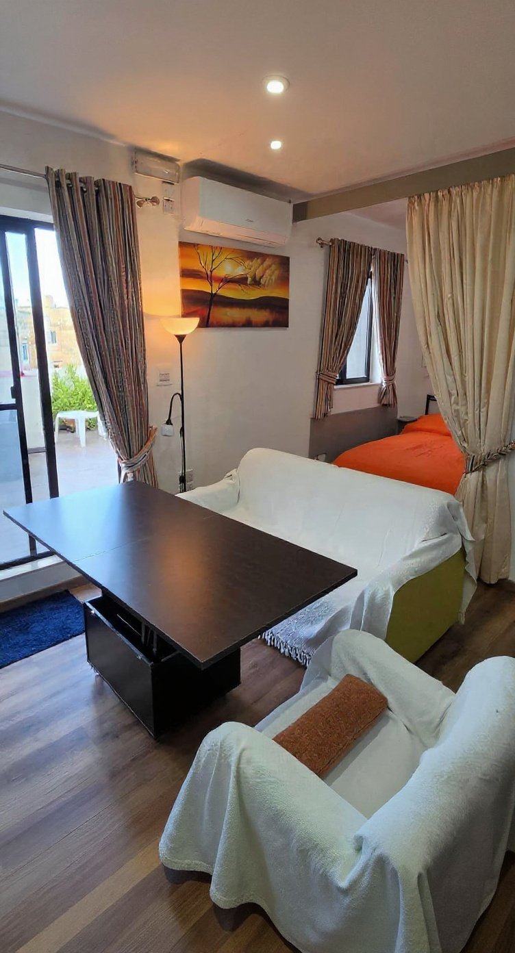 Penthouse in Swieqi - 1 bath — 1