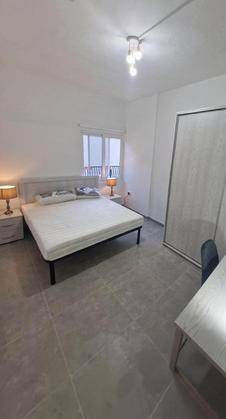 Apartment in Bugibba - 3 beds, 1 bath — 4
